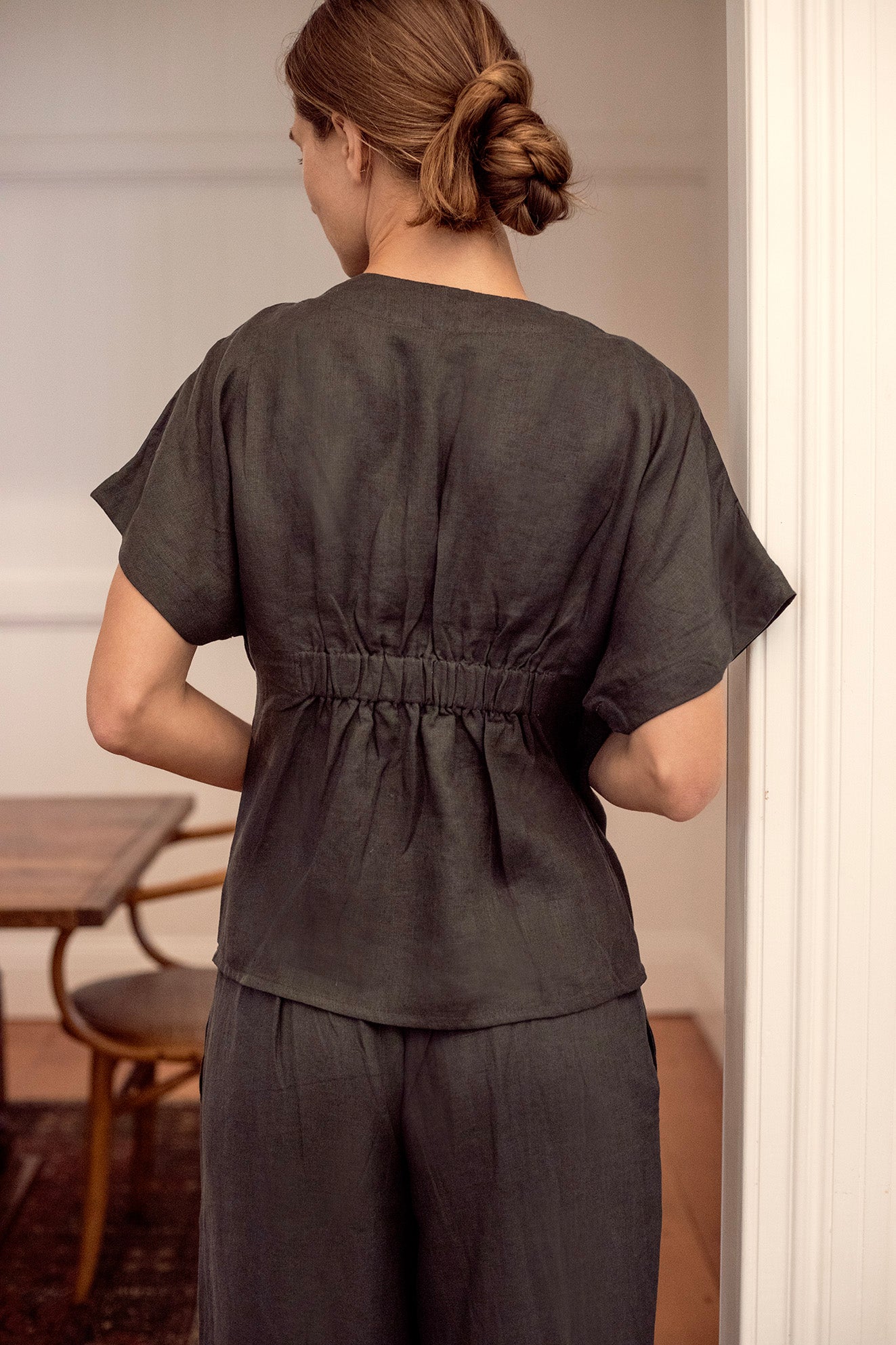 Liv Linen Top Charcoal