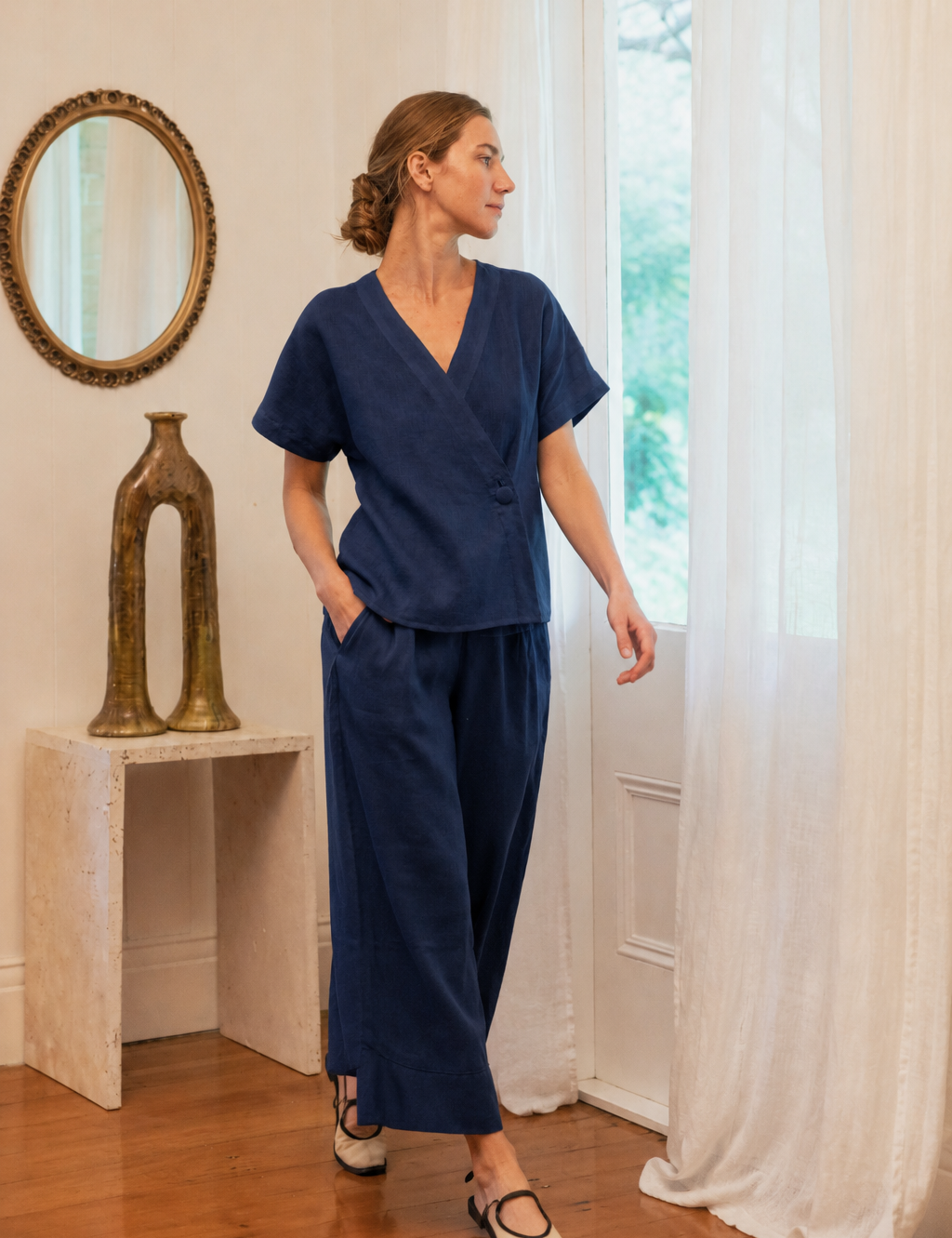 Liv_Top_and_Paris_Pants_Navy_1.png