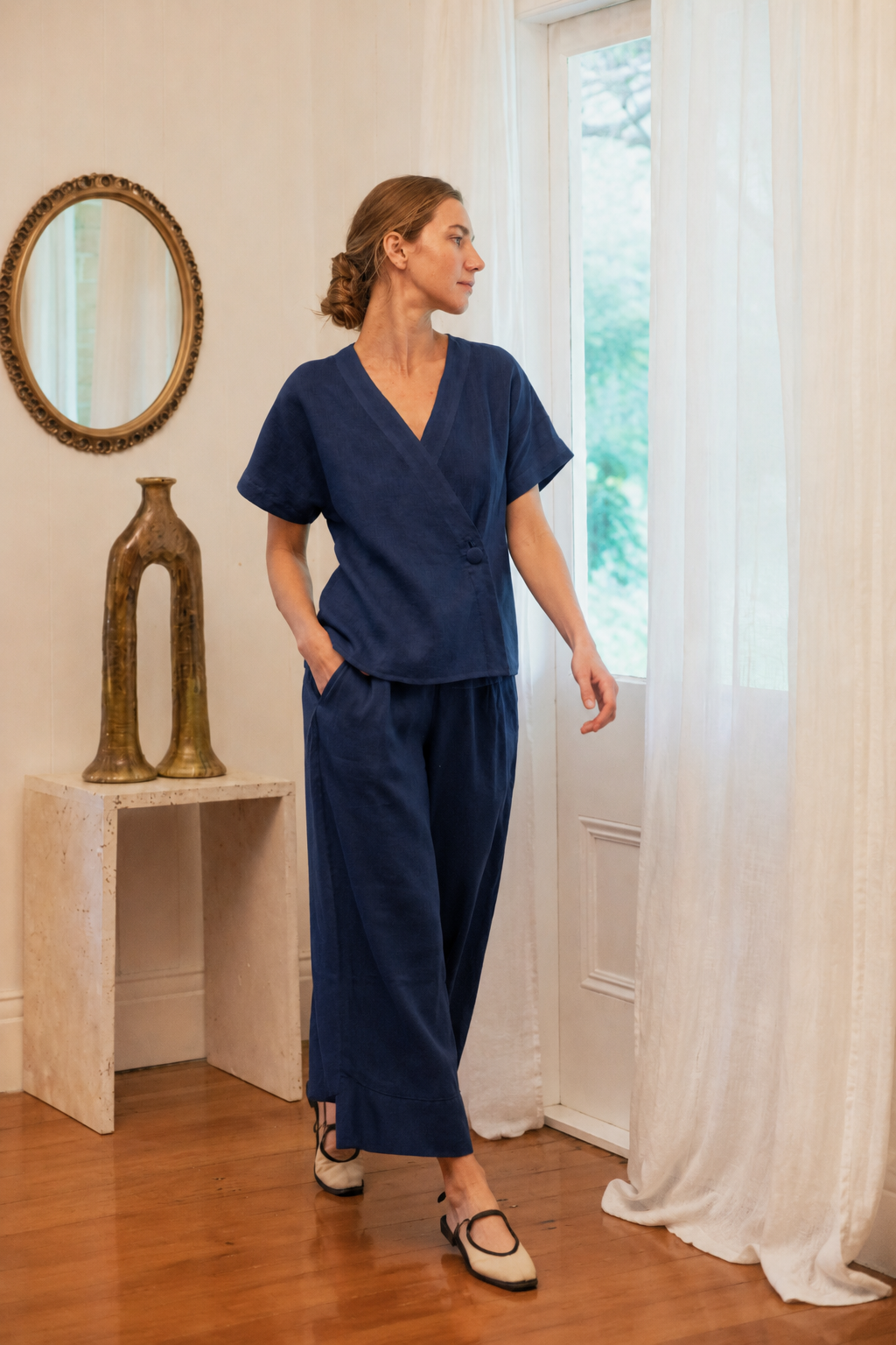 Liv Linen Top Navy