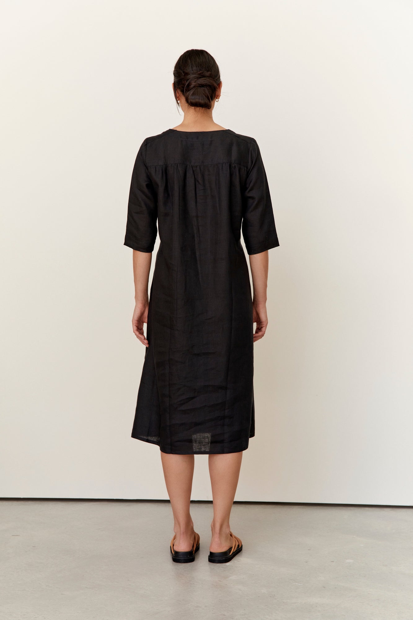 Nelle Linen Dress Black